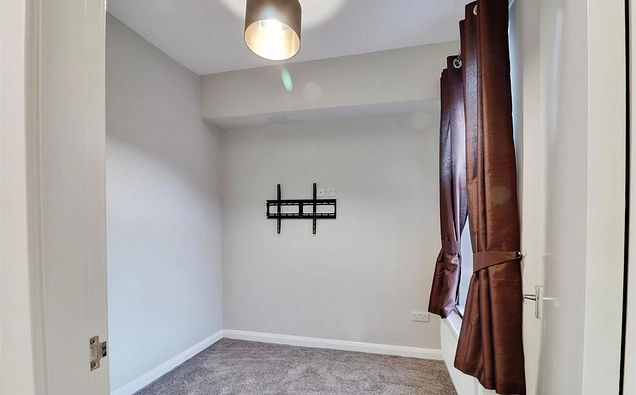 2 bedroom house to rent