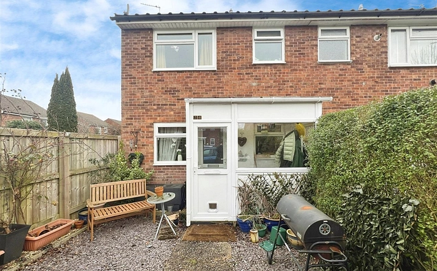 1 bedroom house for sale