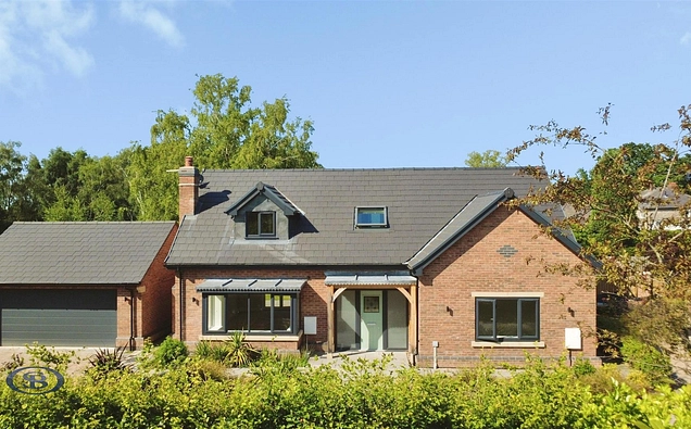 4 bedroom bungalow for sale