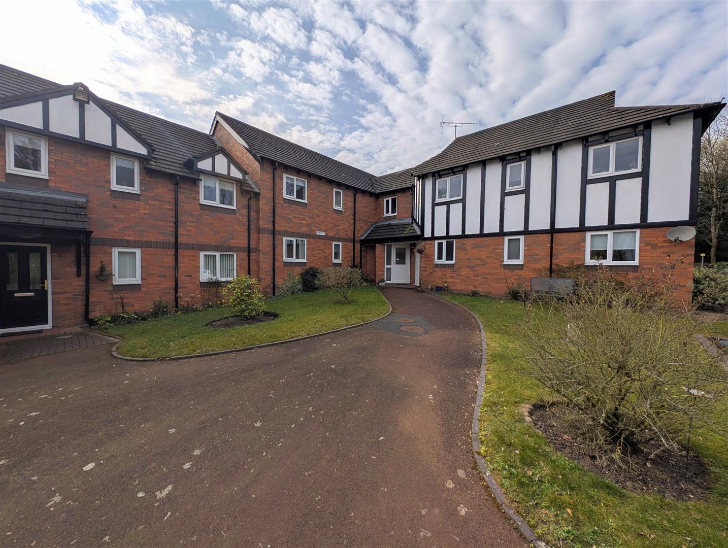 Brook Court, Sandbach, CW11 - Stephenson Browne