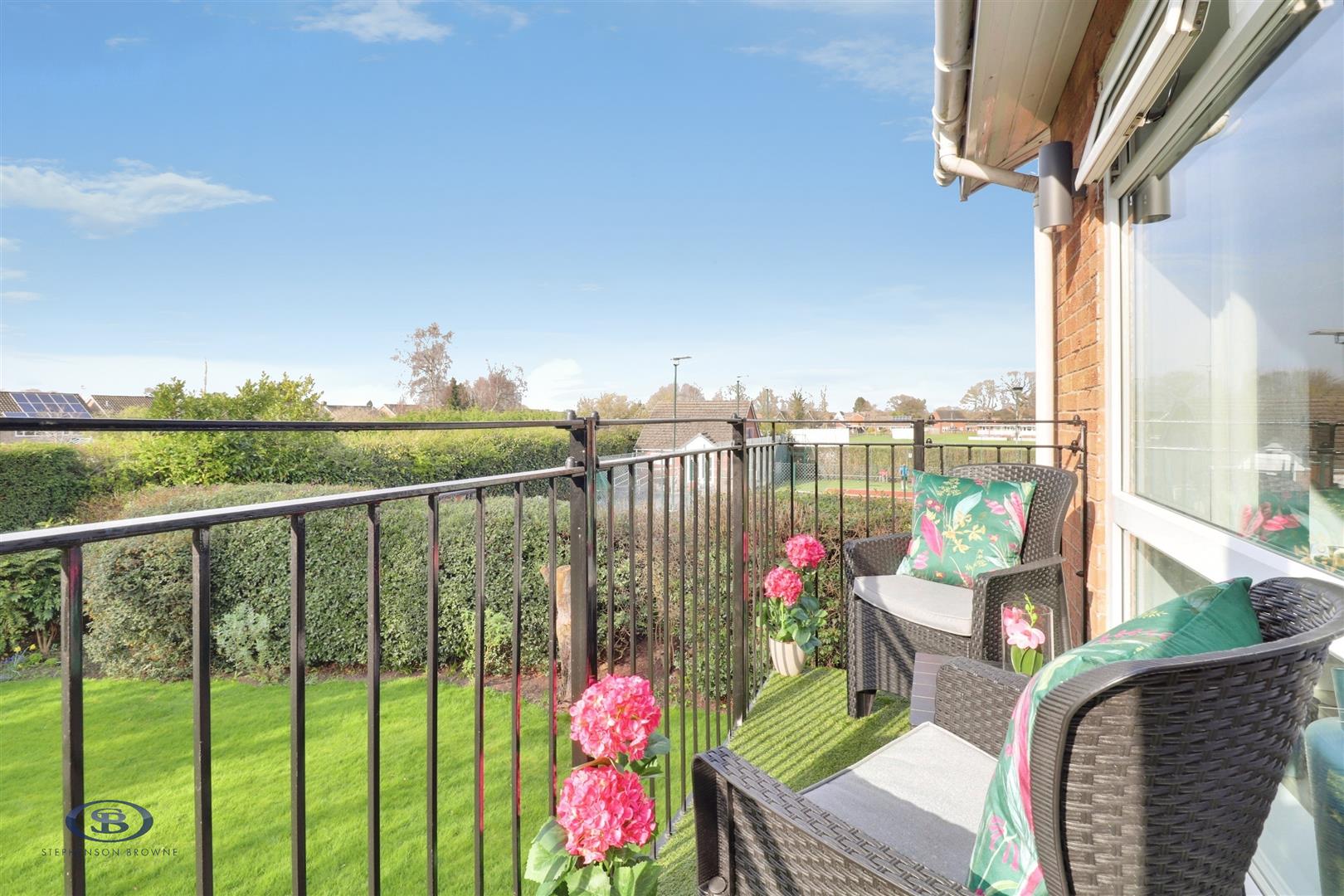 Sandbach Road North, Alsager, Cheshire, ST7