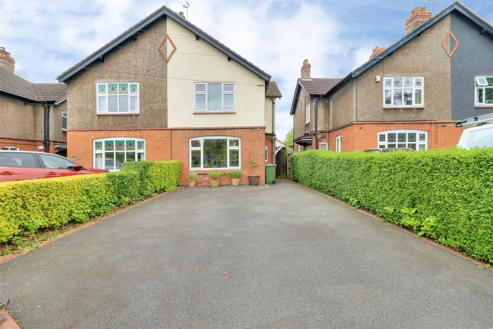 Weston Lane, Shavington, Crewe, CW2 - Stephenson Browne