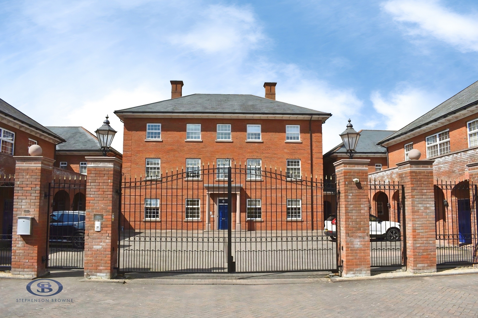 Brackenwood Mews, Wychwood Park, Weston, Crewe, Cheshire, CW2 - Stephenson Browne