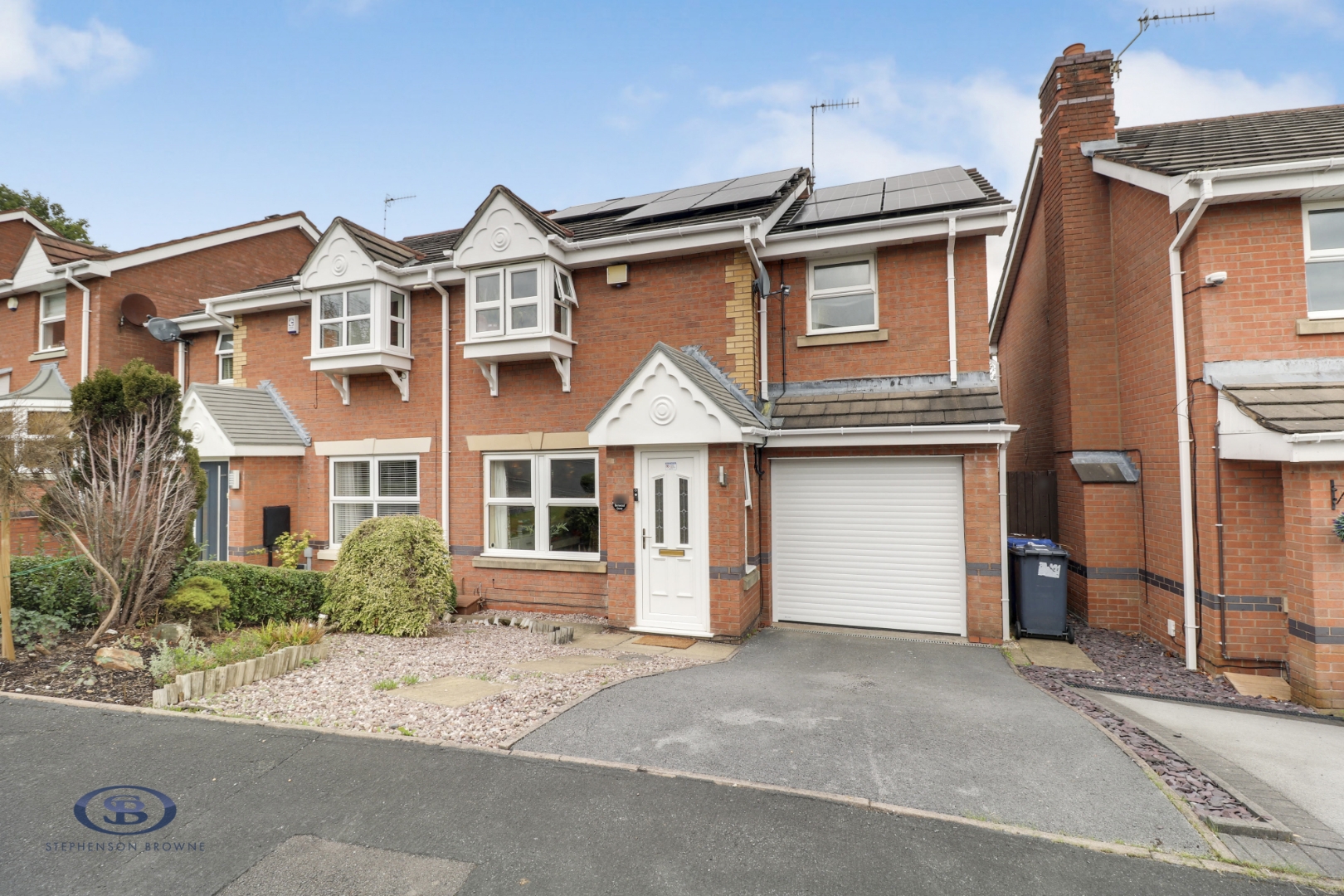 Burnwood Grove, Kidsgrove, Stoke-On-Trent, ST7 - Stephenson Browne