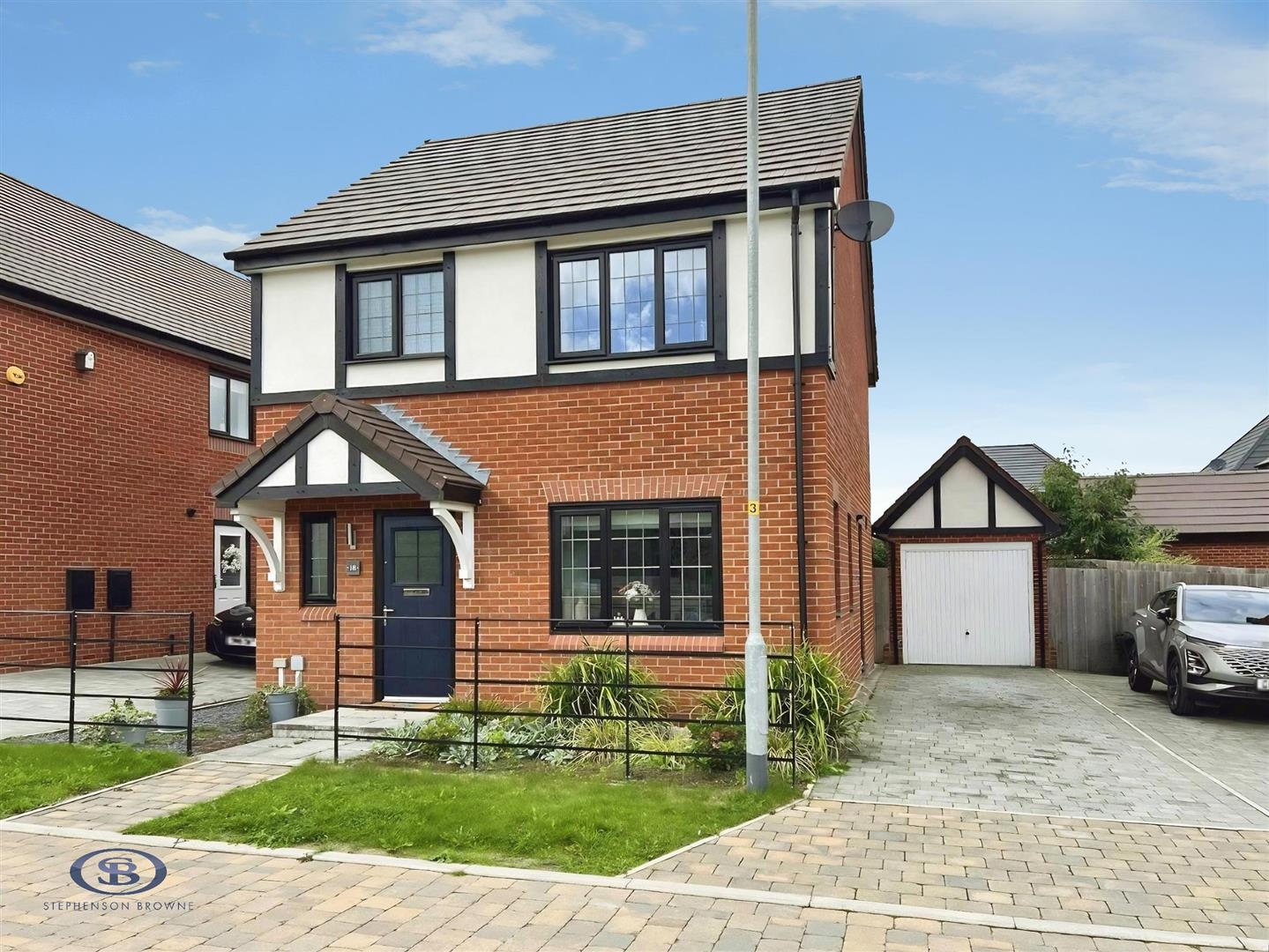 Walter Avenue, Somerford, Congleton, CW12 - Stephenson Browne
