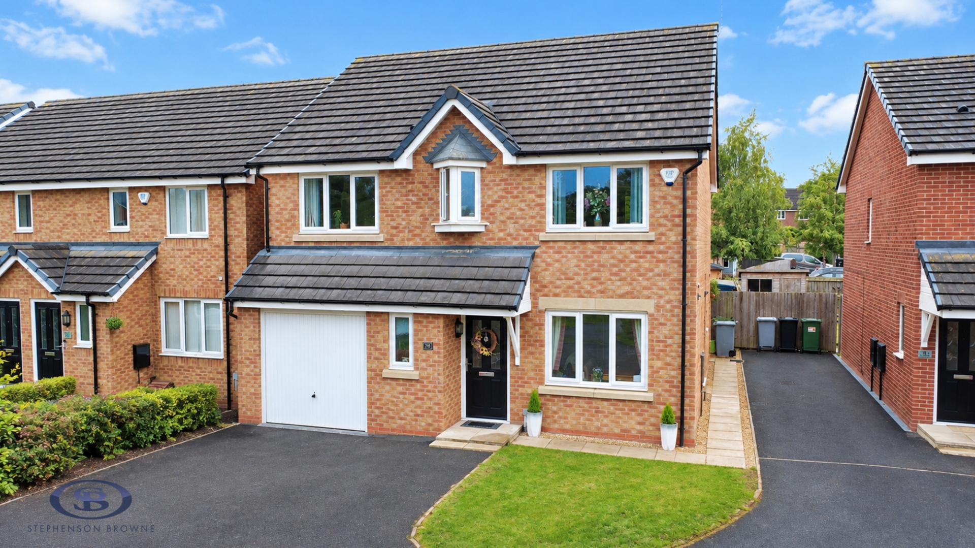 Ellis Close, Shavington, Crewe, CW2 - Stephenson Browne